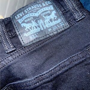 Men’s BLK Levi Jeans 38/32